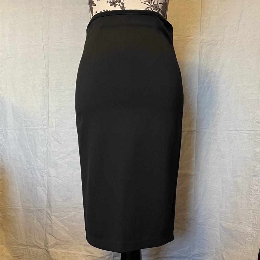 BLQ Knit Pencil Skirt